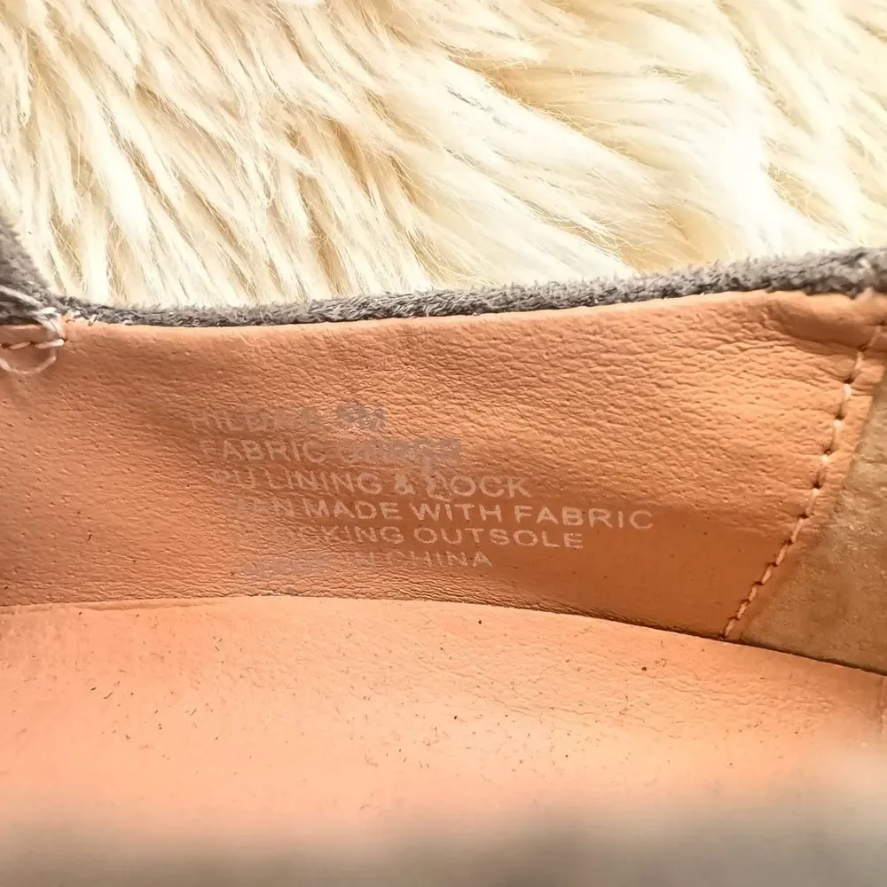 Steven By Steve Madden Light Gray Slip-On Sneakers